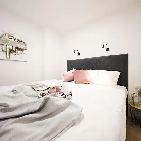 Apartment Lovely In With Wifi