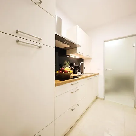 Apartman Lovely In With Wifi