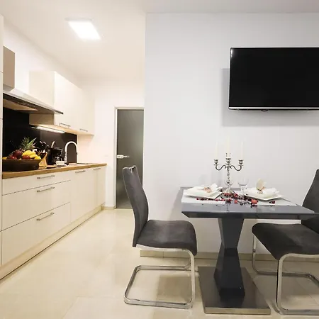 Lovely In With Wifi Zára