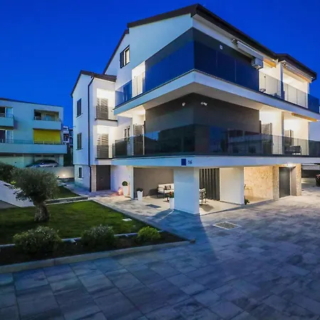 Apartamento Lovely In With Wifi