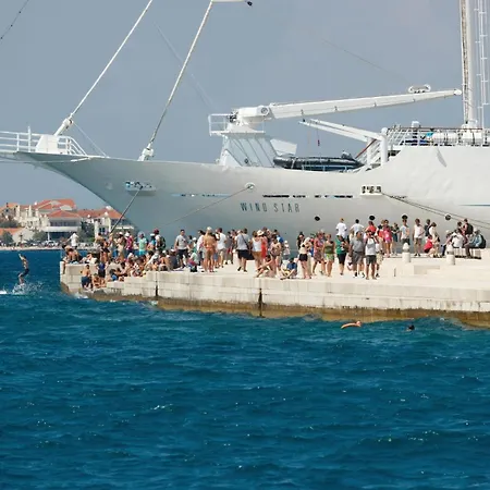 Apartamento Lovely In With Wifi